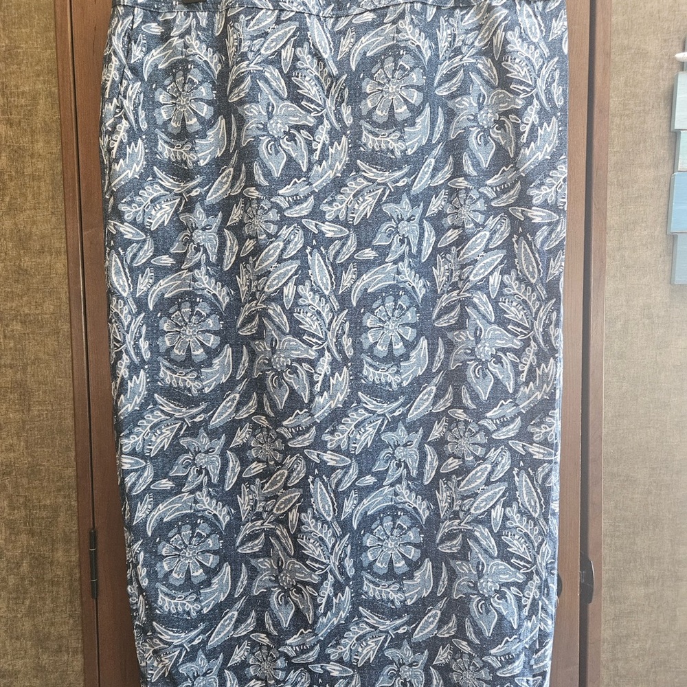 NWOT Ripskirt Hawaii Length 4 XXL